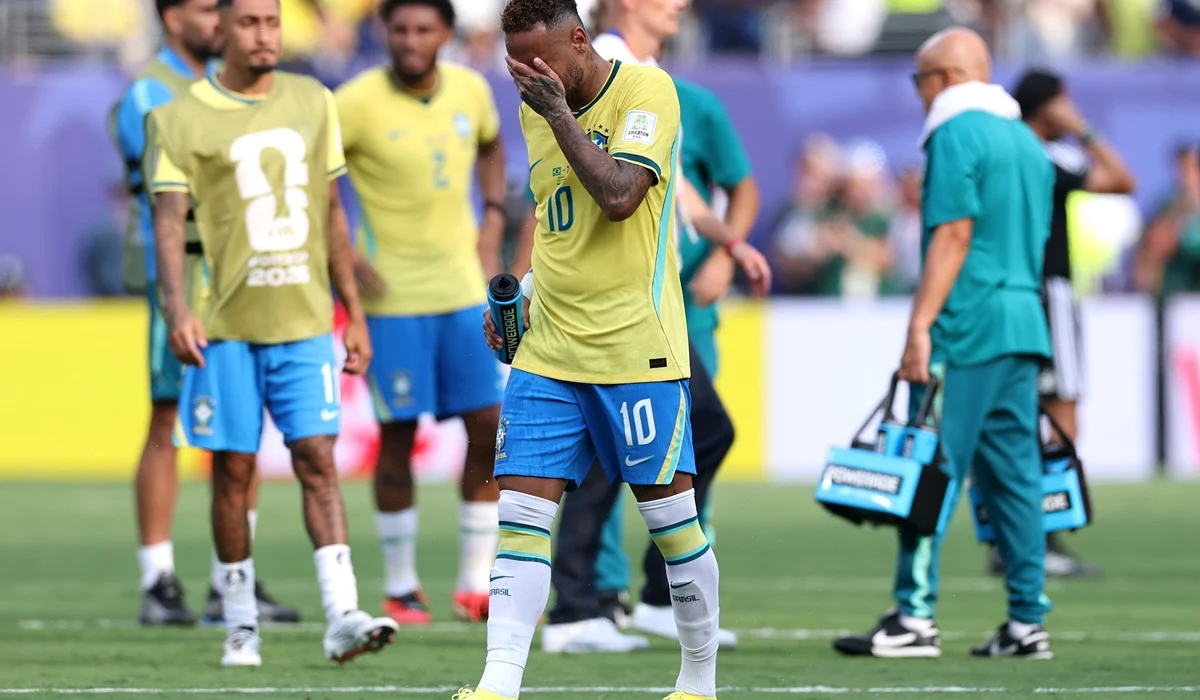 Neymar rompió en llanto tras la eliminación de Brasil del Mundial