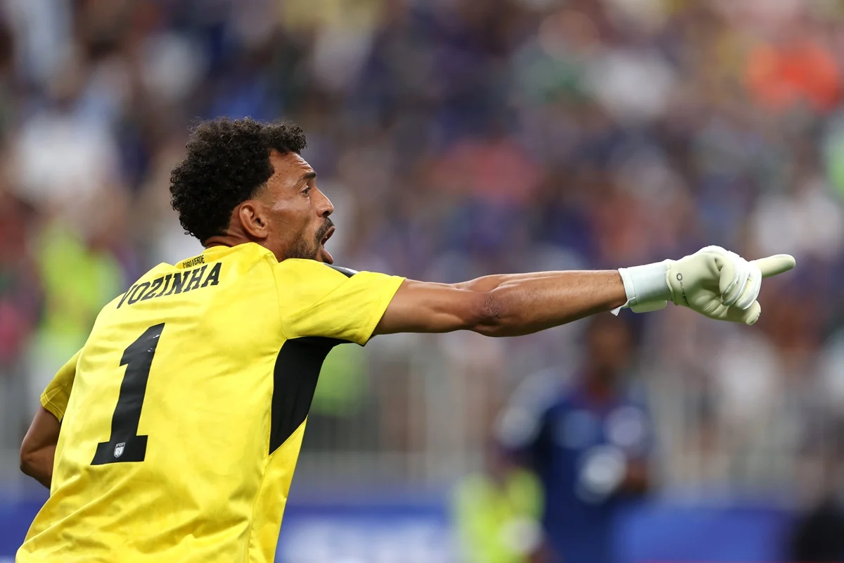 Vozinha suena en Colo Colo tras brillar en Cabo Verde