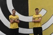 Comunicaciones presentó la nueva camiseta titular de Comu Sport, la marca propia del Cartero
