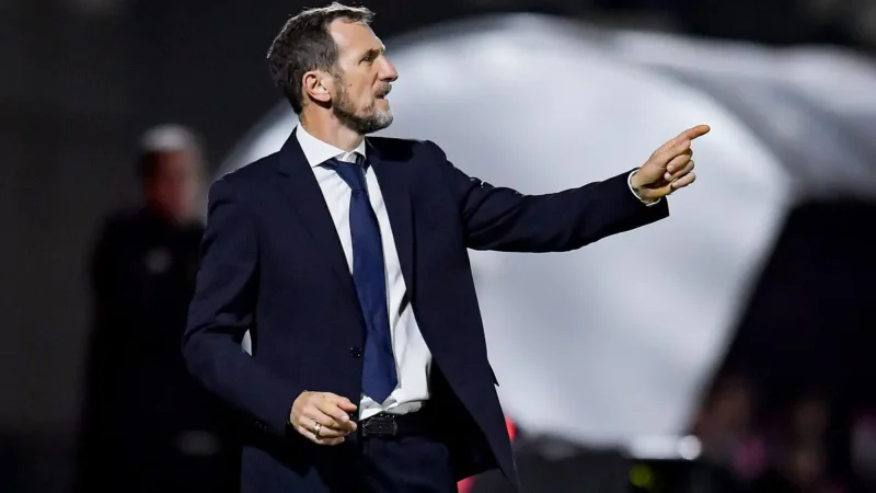 Arruabarrena, muy crítico tras la caída de Boca: «No tuvimos ni las ganas ni el ímpetu de ir a buscar un gol»