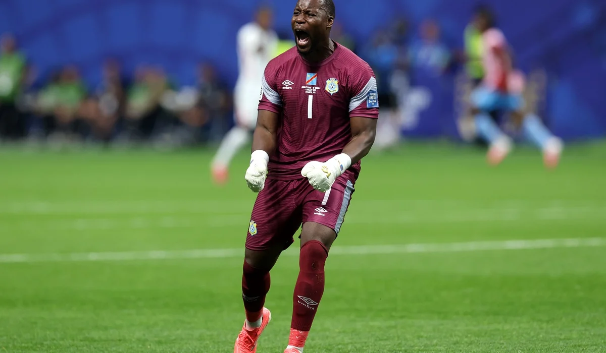 Mpasi es la figura de Congo ante Inglaterra en el primer tiempo