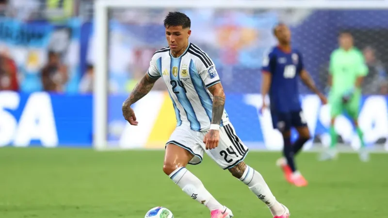 El duro golpe a Enzo Fernández que asustó a la Selección Argentina ante Egipto