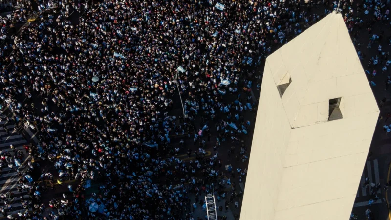 Incidentes en el Obelisco en la celebración del triunfo argentino del Mundial