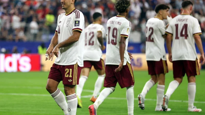 Mikel Oyarzabal abrió la lata en la semifinal de España y Francia