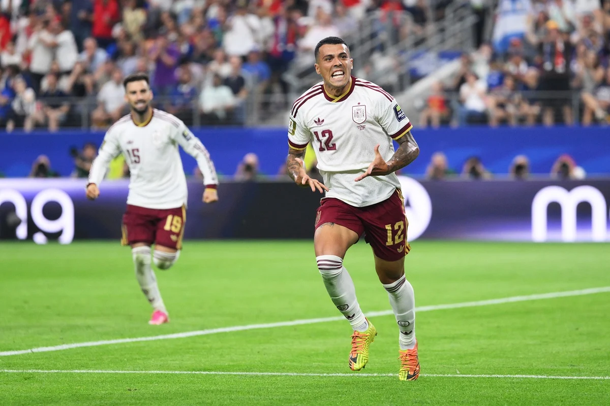 Pedro Porro amplió y puso el 2 a 0 de España ante Francia