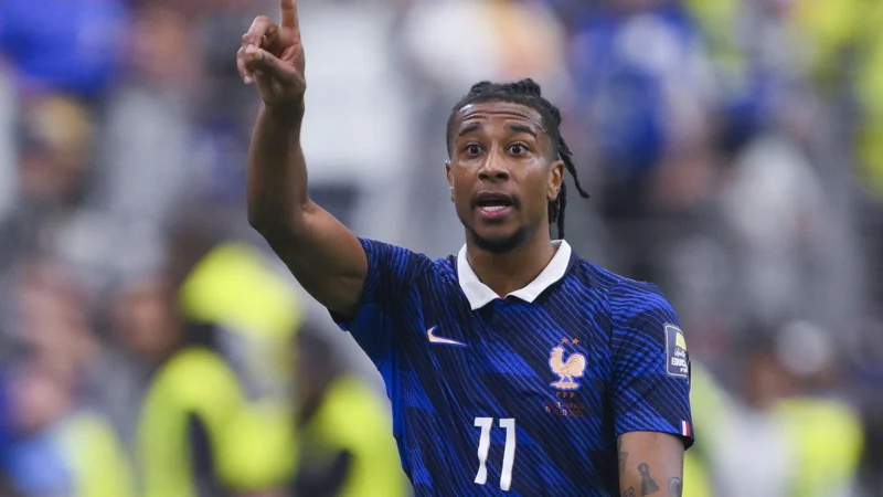 Michael Olise formalizó que quiere irse al Real Madrid