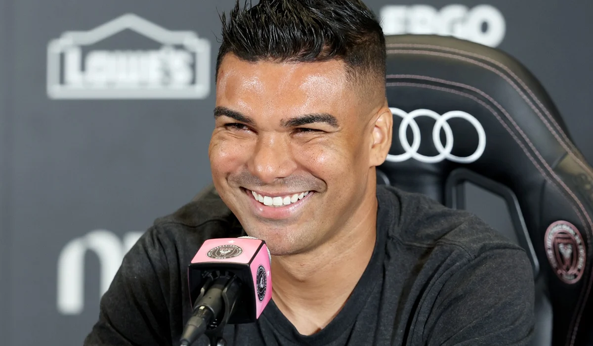 Casemiro tuvo su presentación formal en Inter Miami con tremendo elogio a Lionel Messi: “Es el Dios del fútbol”