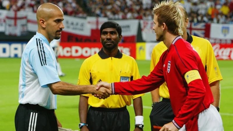 Argentina ante Inglaterra y el recuerdo de Verón en 2002