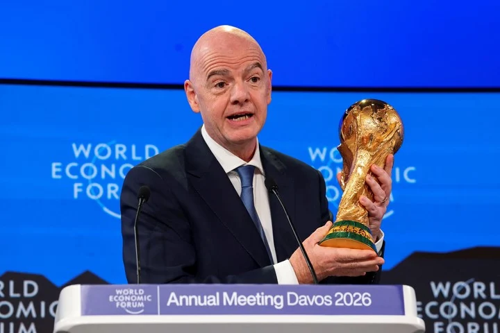 Gianni Infantino habló sobre la polémica de la suspensión de la sanción de Balogun