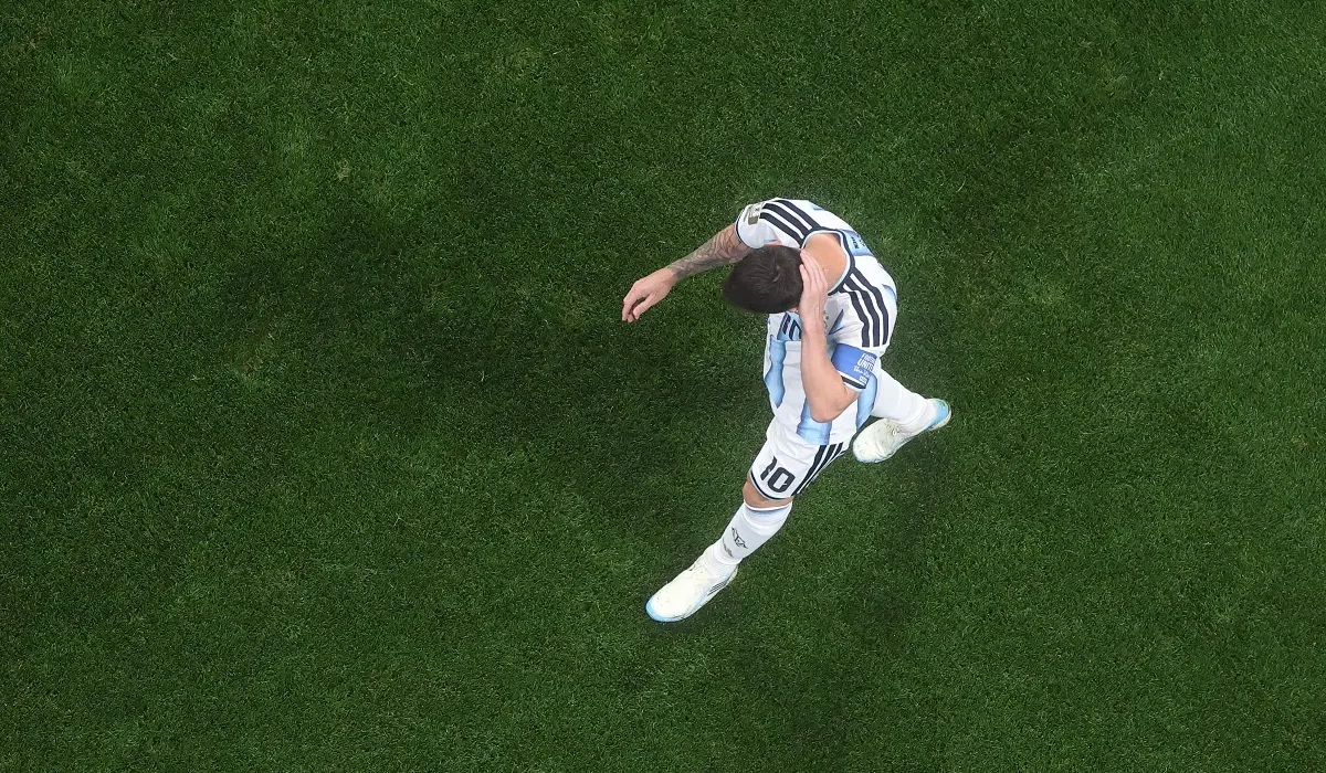 Lionel Messi se convirtió en el jugador que más penales pateó en mundiales con el peor registro