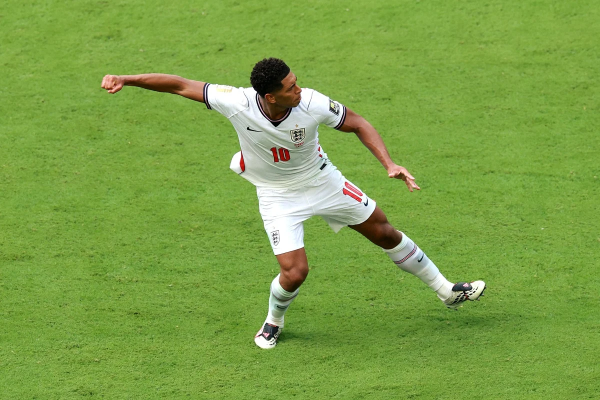 Jude Bellingham apareció en Miami e Inglaterra se fue con empate al descanso
