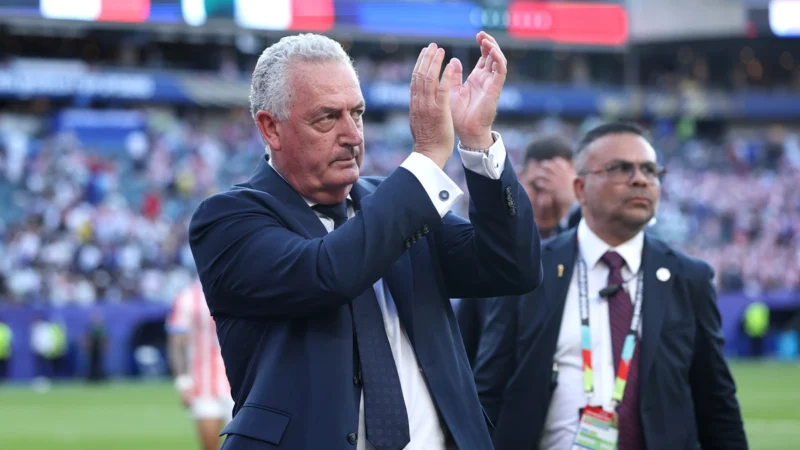 Gustavo Alfaro elogió a Paraguay y dijo: «Tengo una herida abierta del Mundial»