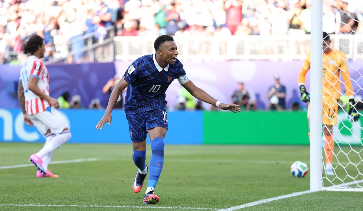 Francia resolvió con penal de Mbappé una dura clasificación ante Paraguay