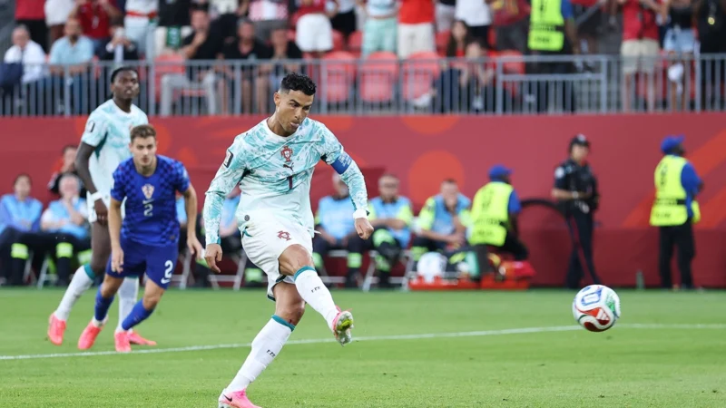 Cristiano Ronaldo marcó el gol 976 de su carrera tras un polémico penal en Portugal vs Croacia