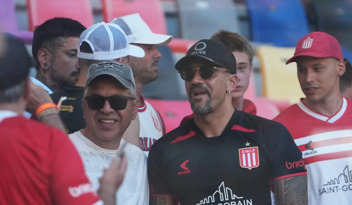 Verón también cruzó a AFA por la suspensión de la Supercopa Argentina: “No les importa si la gente…”