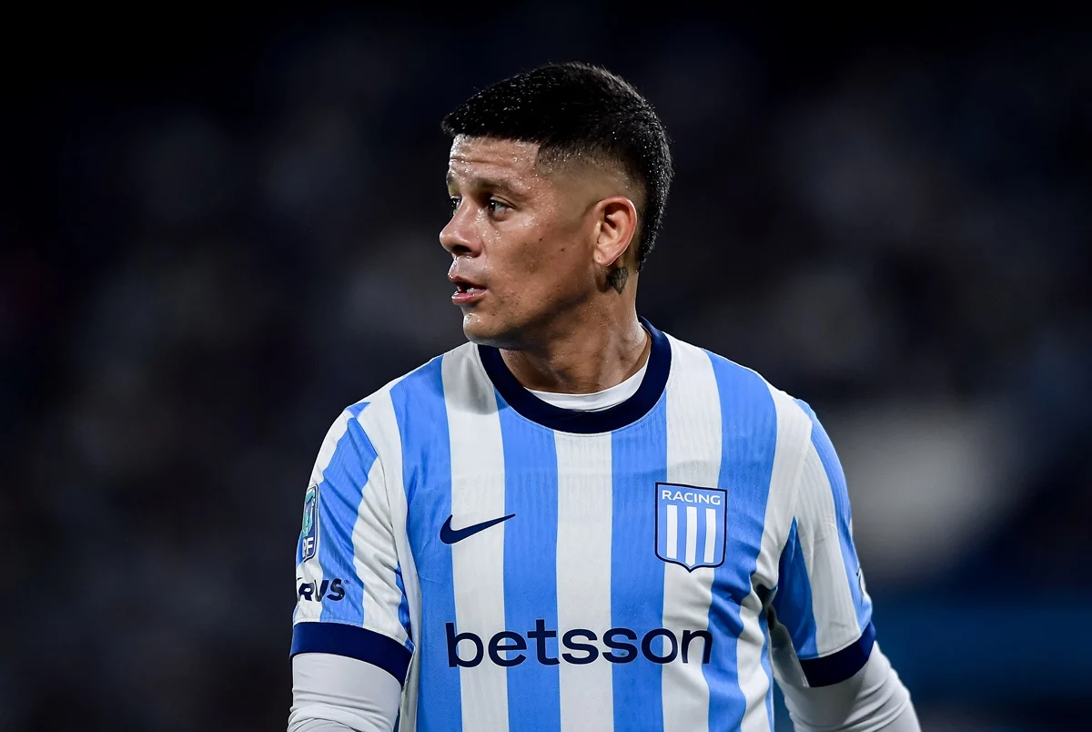 Marcos Rojo anotó su primer gol con la camiseta de Racing
