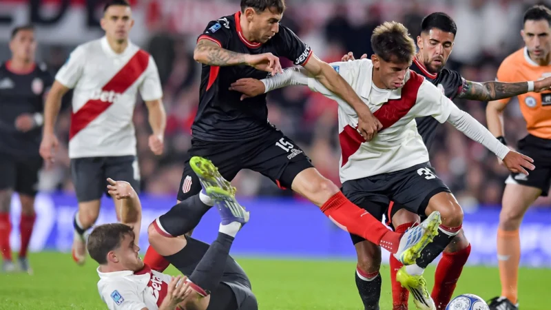 Barracas Central logró ante River un triunfo histórico