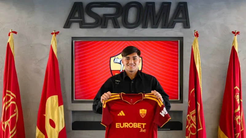 Roma hizo oficial el fichaje del argentino Santiago Castro: ¿qué número llevará?