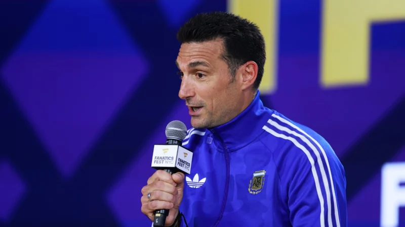 Lionel Scaloni: «España es una gran selección y nos preocupa todo de ellos»