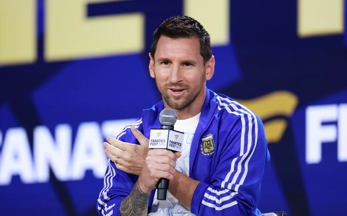Only in America: Messi, Djokovic y Tom Brady juntos en un confuso evento FIFA antes del Argentina vs España