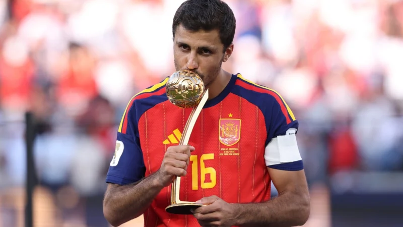 Rodri, figura estelar de España, fue elegido mejor jugador del Mundial