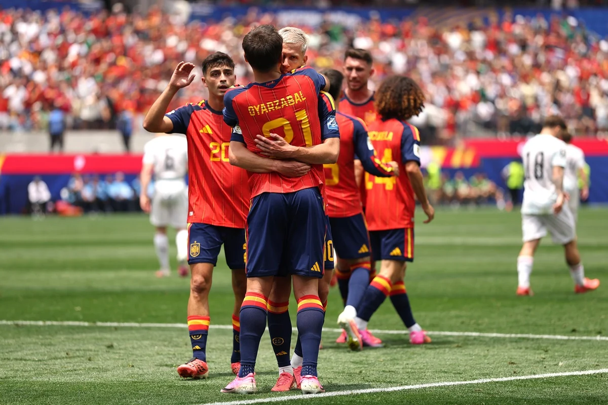 Mikel Oyarzabal rompió el cero para España ante Austria