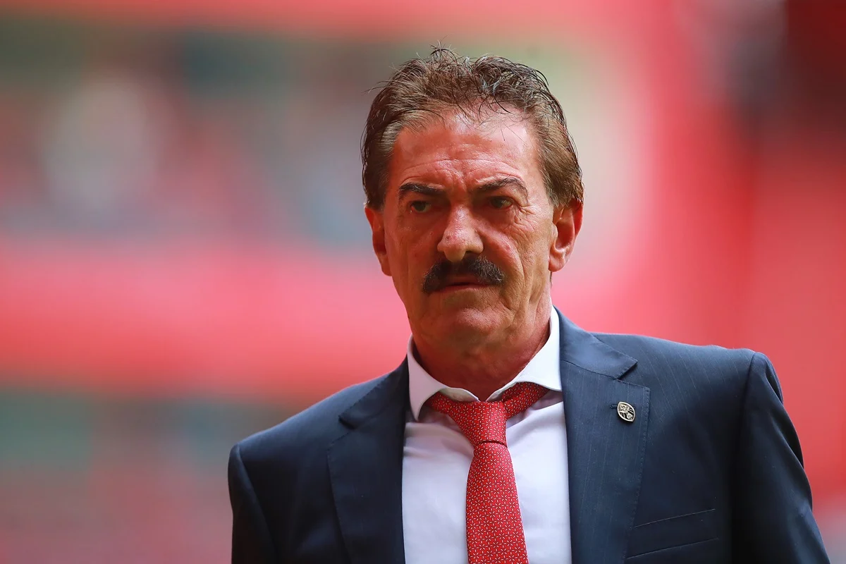 Ricardo La Volpe: «España apareció en 2010, antes no existía»