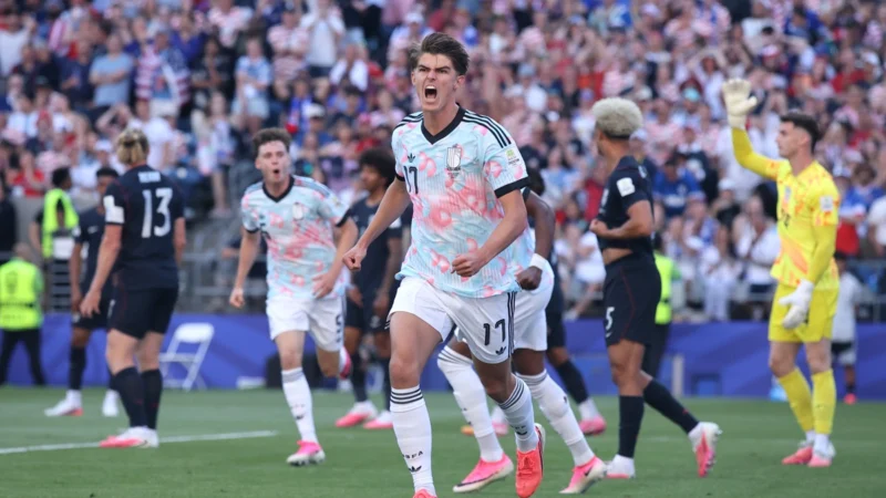 De Ketelaere adelantó a Bélgica sobre Estados Unidos con su primer gol en Mundiales