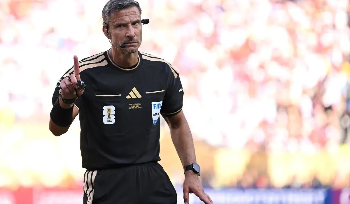 El árbitro de la final del Mundial rompió el silencio: «Messi se comportó con deportividad»