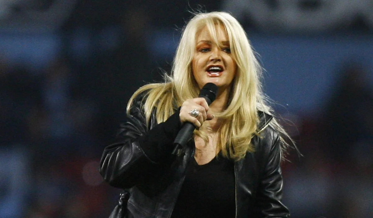 Murió Bonnie Tyler, la artista que inspiró a un hit del fútbol argentino