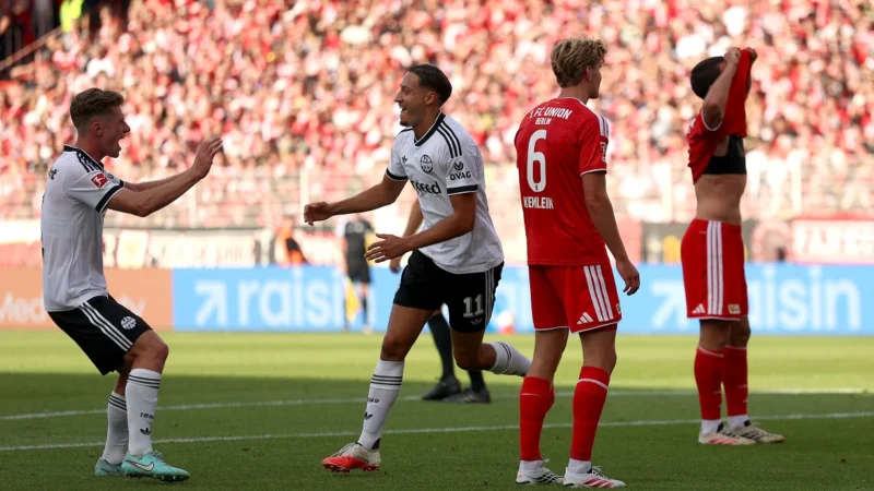 Frankfurt empató en Berlín con hat-trick de Ebnoutalib