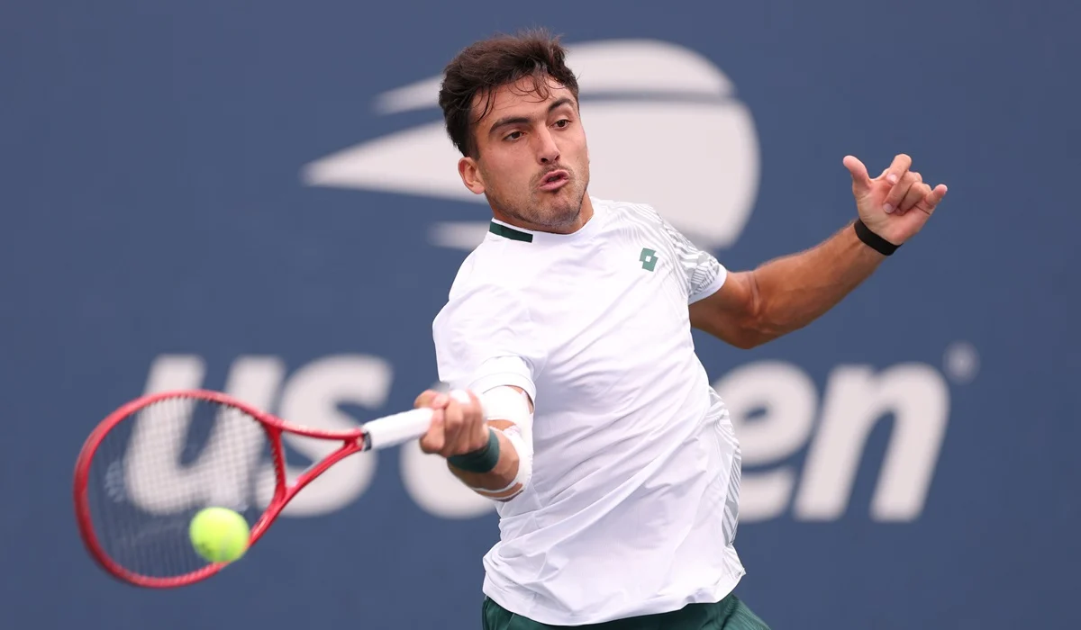 Karen Khachanov fue mucho para Román Burruchaga en el US Open