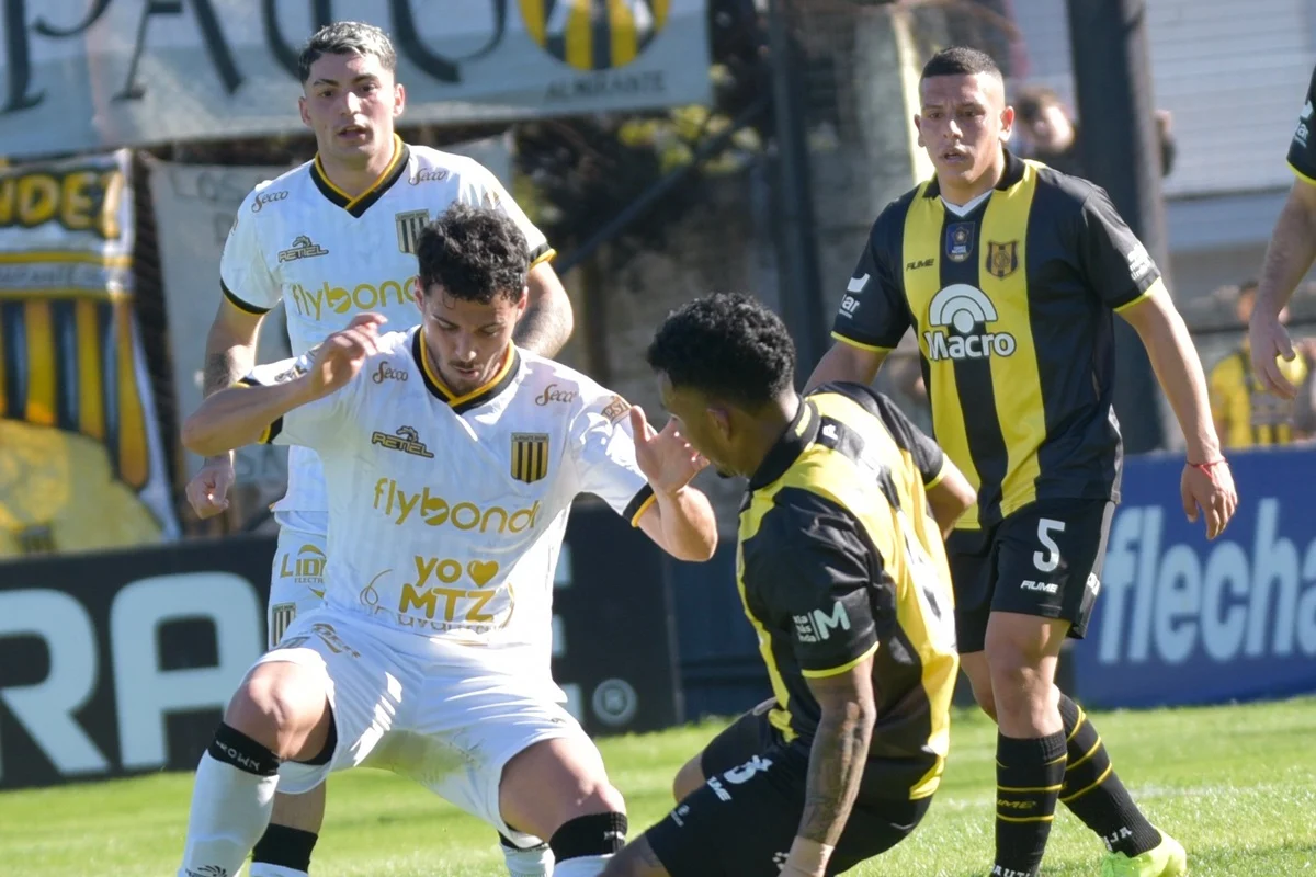 Almirante Brown superó a Madryn y se arrima al podio en Primera Nacional