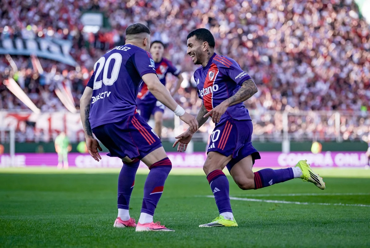 El River de Ponzio brilló y le ganó a Banfield por 3 a 2