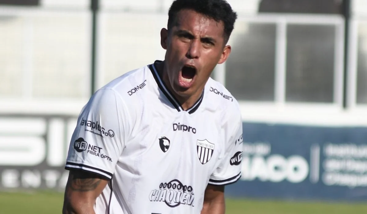 Chaco for Ever goleó a San Miguel para soñar con la permanencia