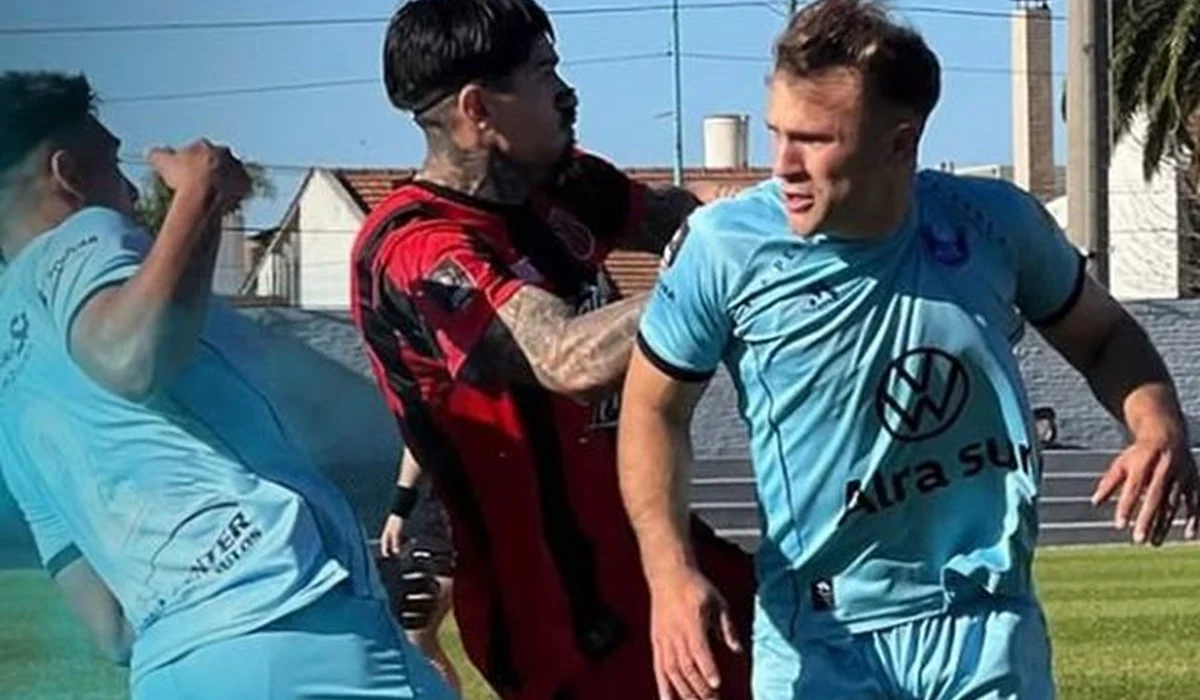 Bolívar hundió a Defensores de Belgrano con golazo de Yeri