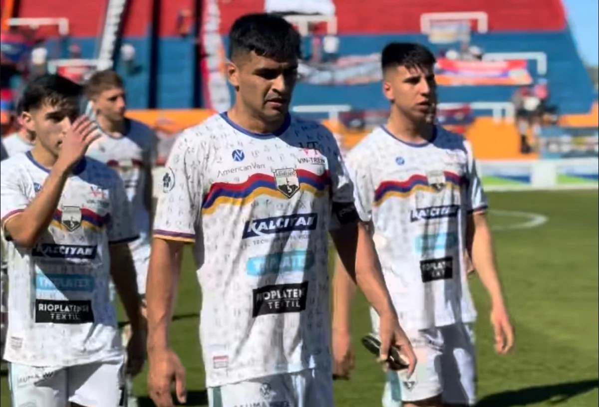 Deportivo Armenio le ganó a Villa San Carlos y sueña con el Reducido