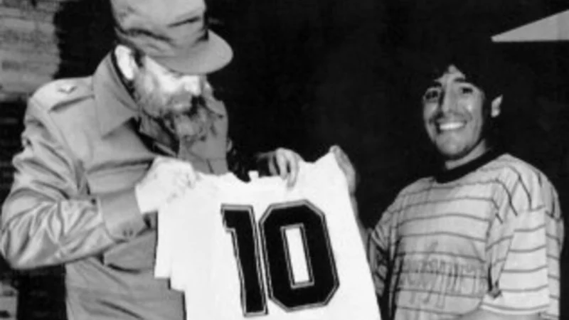 Fidel Castro, un apasionado del fútbol, cumpliría hoy 100 años