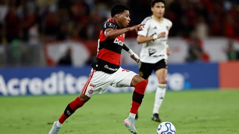 Flamengo se desprende de una de sus figuras: Gonzalo Plata seguirá su carrera en Rusia