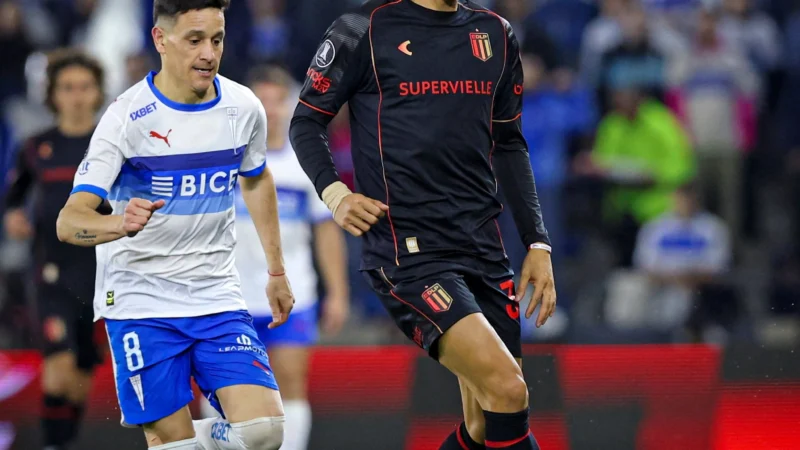 Estudiantes fue efectivo, goleó a Universidad Católica en Chile y está en cuartos de final de la Libertadores