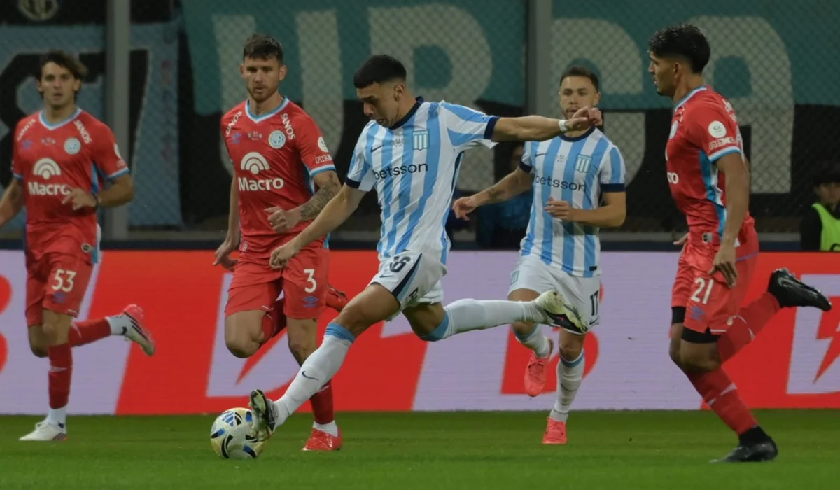 Racing cortó su sangría con triunfo clave ante Belgrano y clasificó a cuartos de Copa Argentina