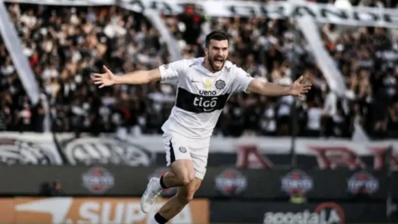Tim Payne debutó con un golazo en Olimpia en el 5-0 contra Rubio Ñu en Paraguay