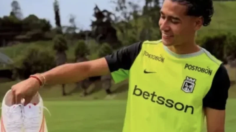 Zinedine Zidane Bedoya, el colombiano que lleva el nombre de una leyenda y sueña con triunfar en Atlético Nacional