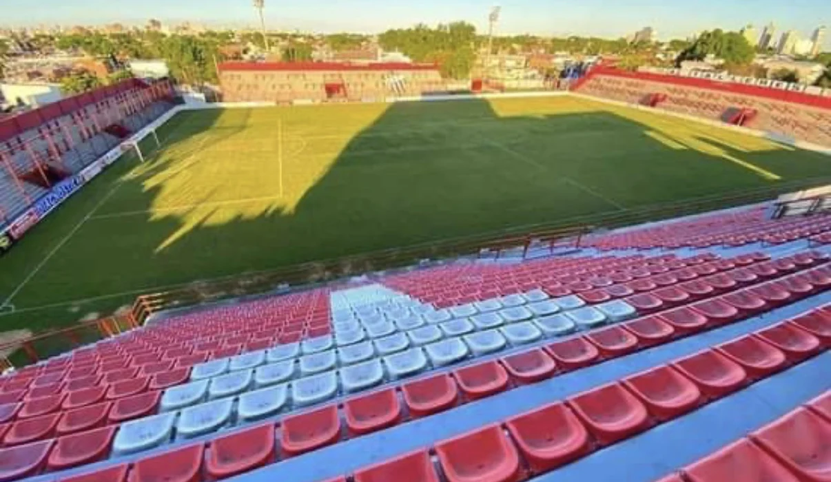 Regresan los visitantes a la Primera B: Talleres y Excursionistas jugarán con ambas hinchadas