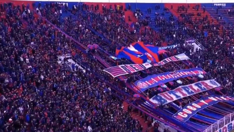 Silbidos y bronca en el Nuevo Gasómetro: el recibimiento de los hinchas de San Lorenzo ante Unión