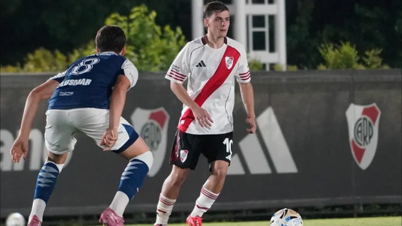 San Lorenzo sumó a un juvenil de River en el final del mercado de pases