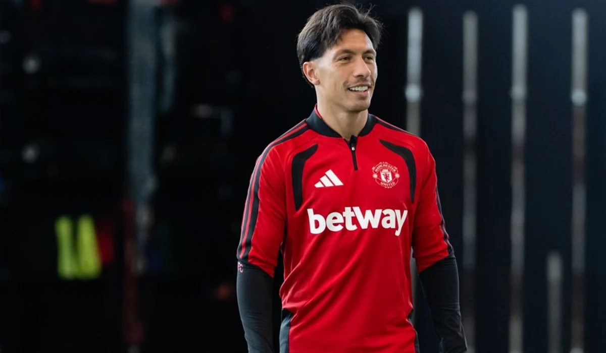 Lisandro Martínez vuelve a jugar en Manchester United post Mundial 2026