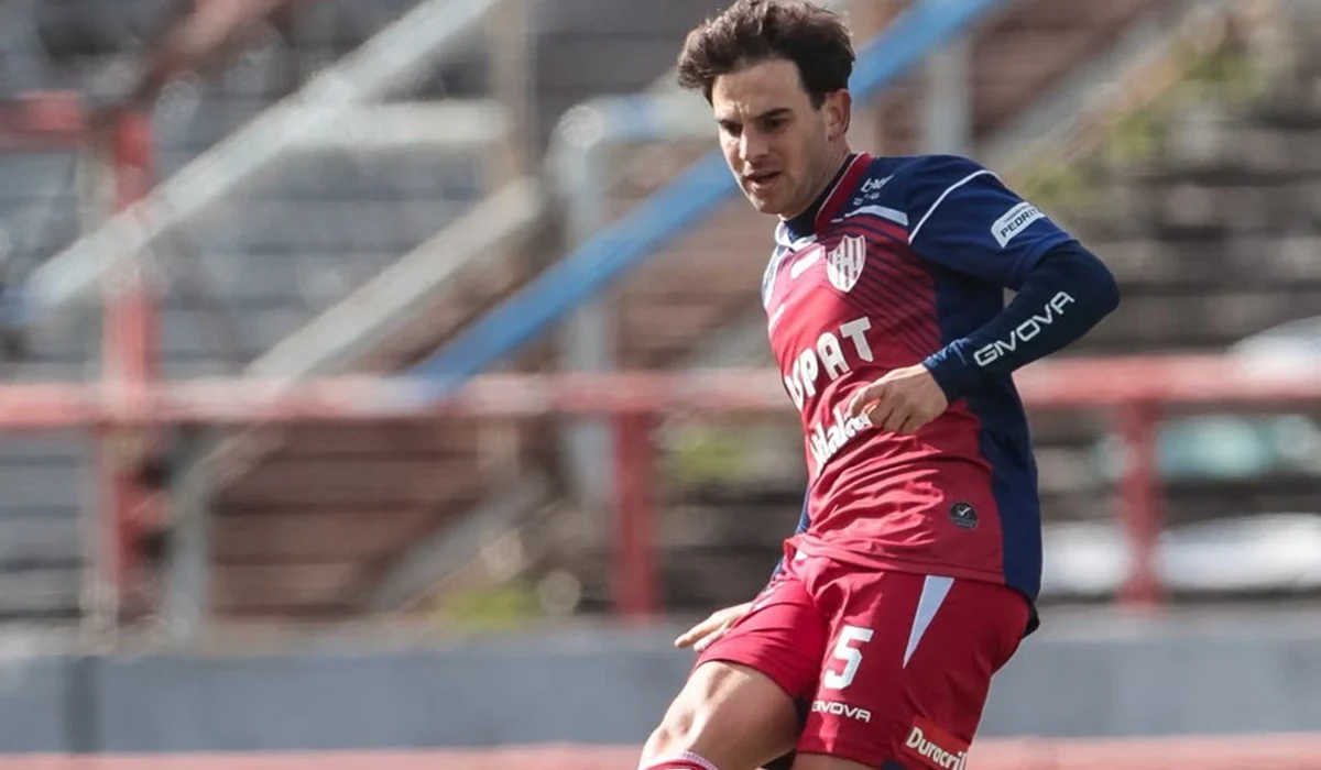 Lucas Menossi marcó un golazo para Unión ante Aldosivi