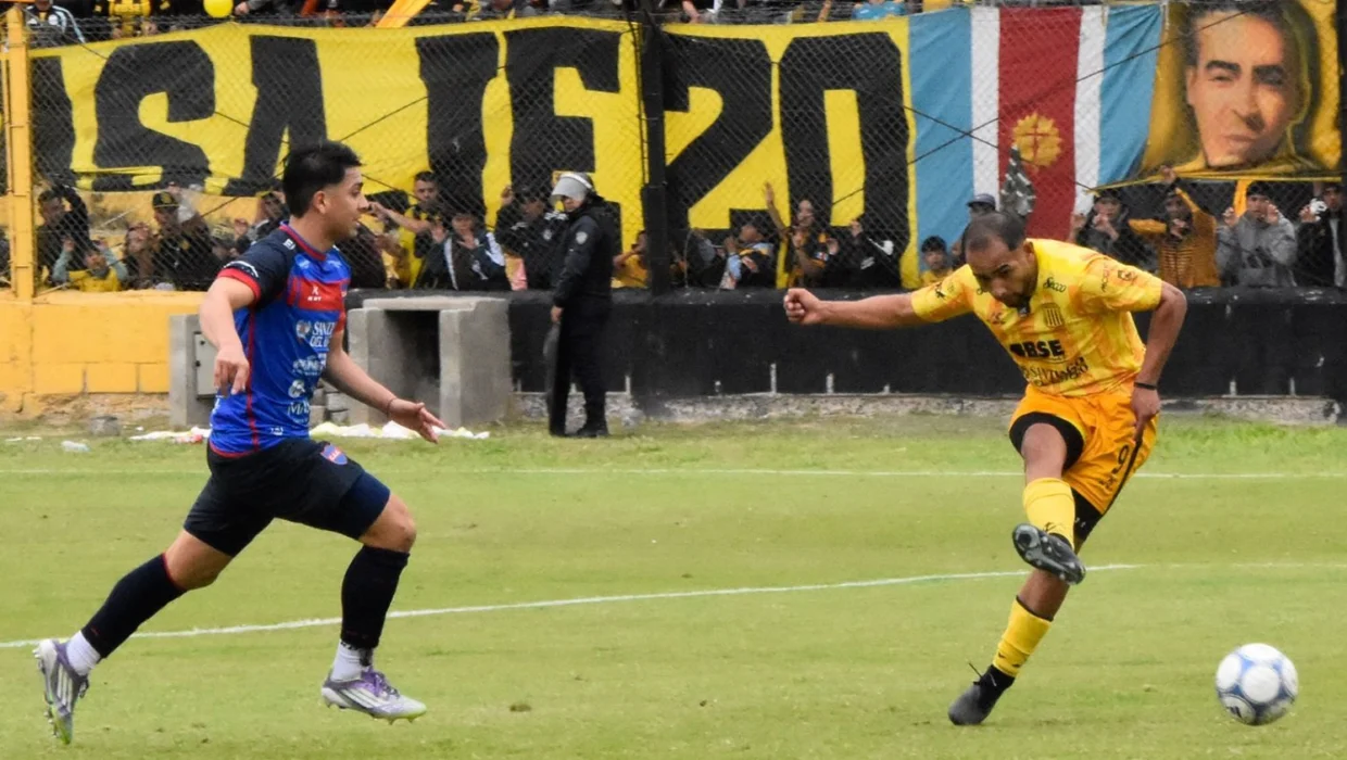 Mitre y Güemes quedaron a mano en el Clásico de Santiago del Estero