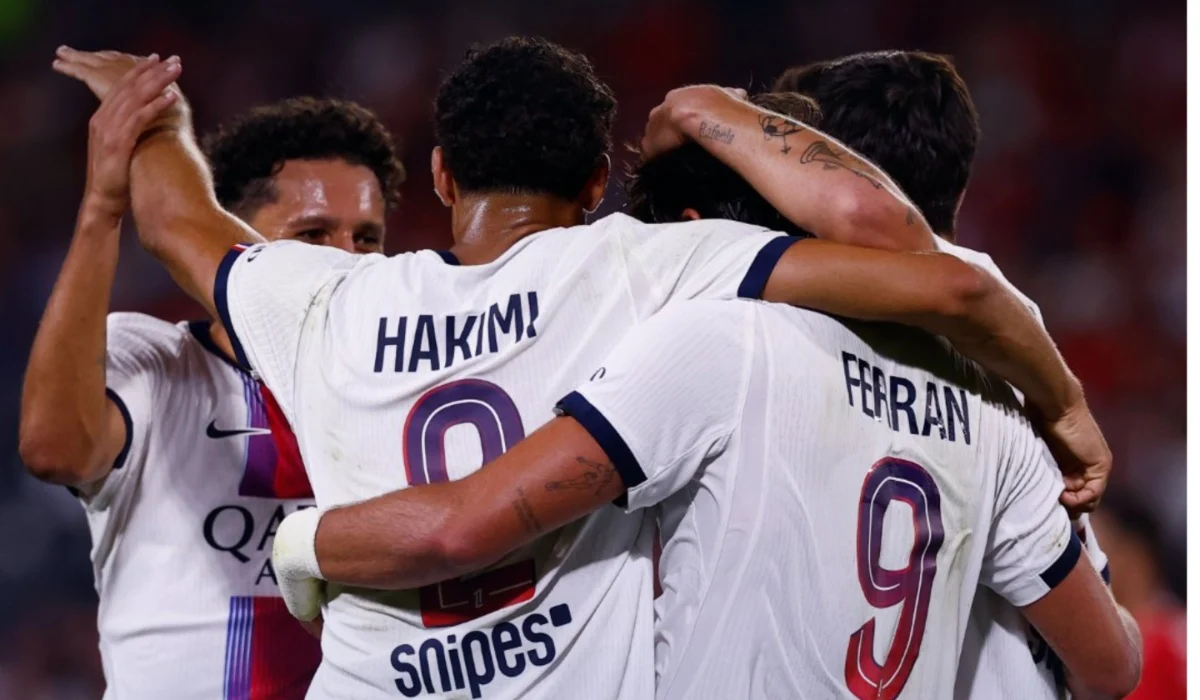PSG salvó el debut en Rennes gracias al doblete del debutante Ferran Torres